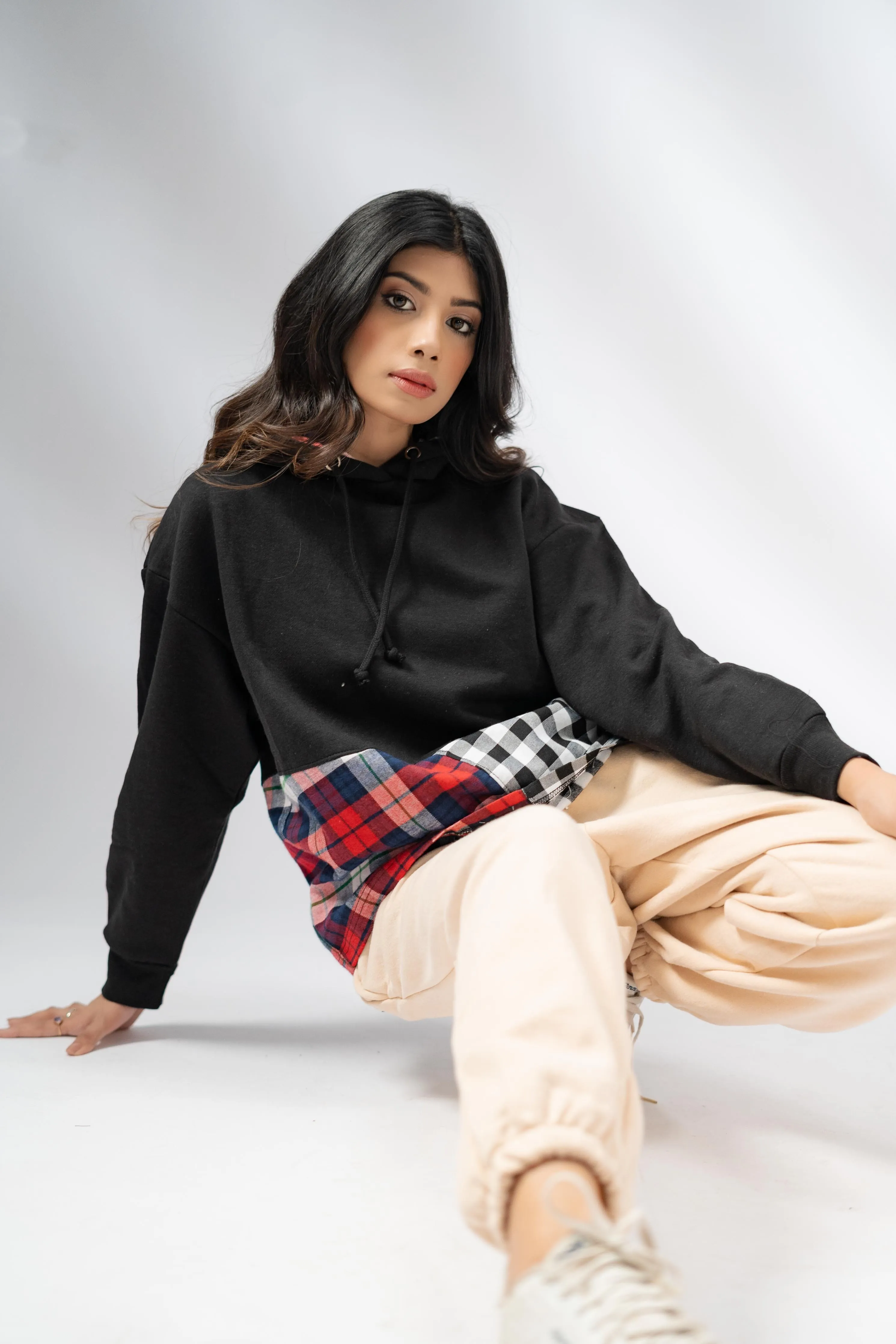 Forever Women's Contrast Check Design Pullover Fleece Hoodie